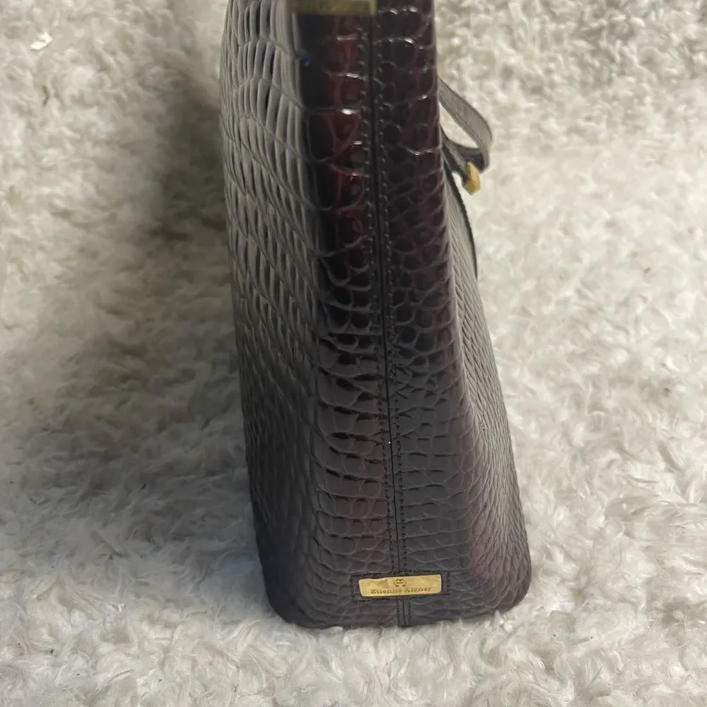 Etienne Aigner leather burgundy reptile print shoulder bag gold tone hardwares - Picture 9 of 16
